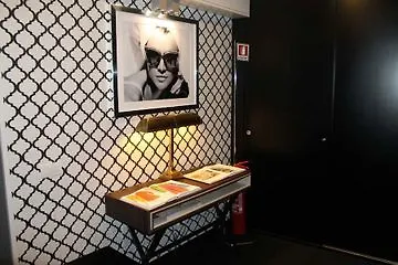 Numa Vici Aparthotel Rome