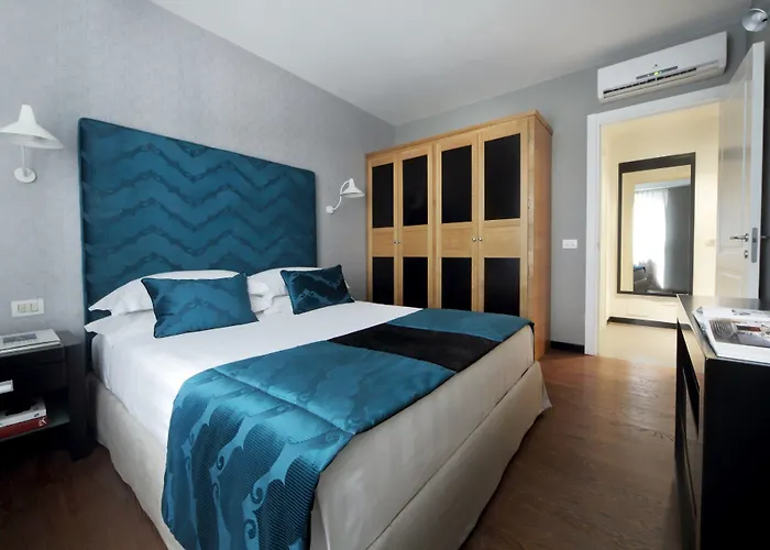 Numa Vici Aparthotel Rome