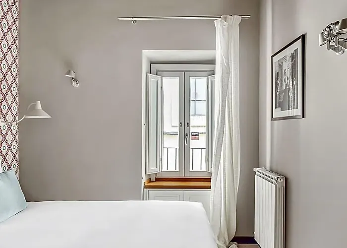 Apart Otel Numa Vici 4*