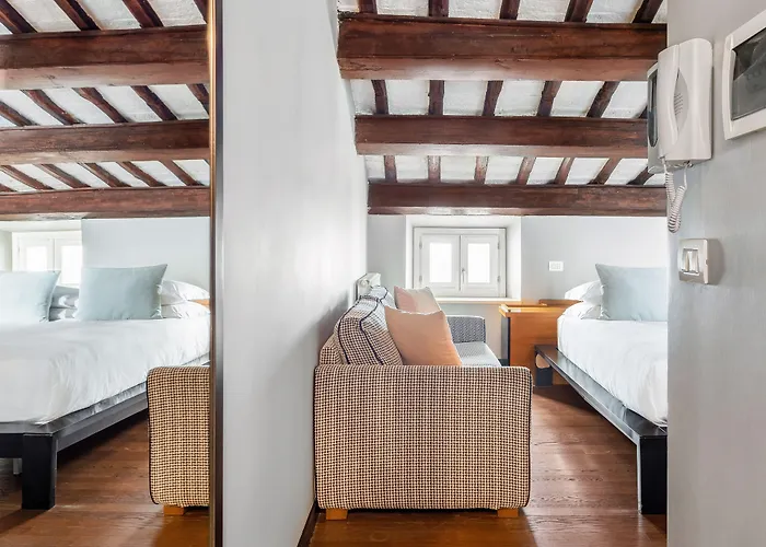 Numa Vici Aparthotel Rome