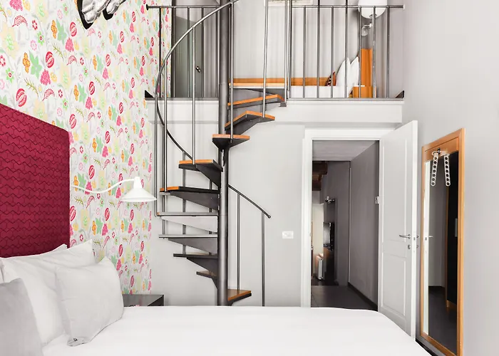 Numa Vici Aparthotel